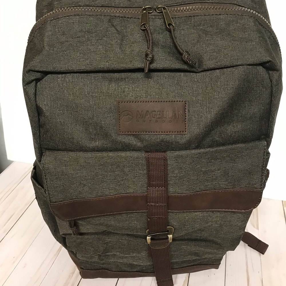 Brown Backpack Sporty Backpack By Magellan NWT - Picture 7 of 8